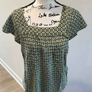 💙Banana Republic Green Geometric Blouse